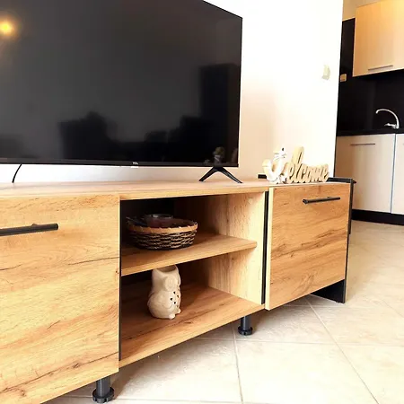 דירה Spacious One-bedroom In The Heart Of Sunny By Menada סאני ביץ'