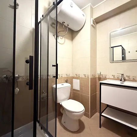Spacious One-bedroom In The Heart Of Sunny By Menada * Slantschew brjag